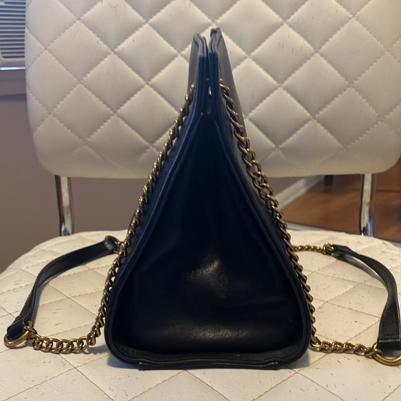 Stylish Parisian Leather Black Bag by French brand Nat & Nin - Picture 8 of 9